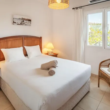 Villa Samaralde By Buenavilla